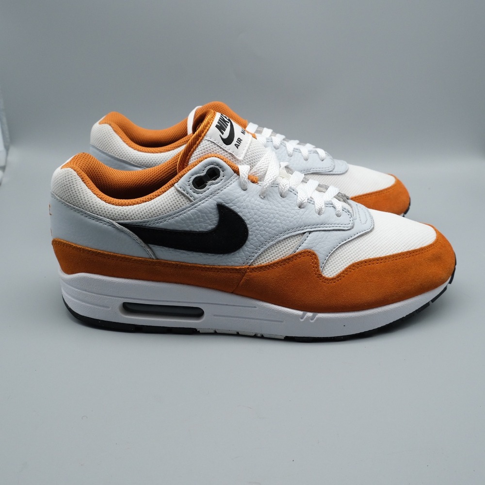 Nike Air Max 1 Men's Size 11 White Monarch Orange FN6952-101 - Picture 11 of 12